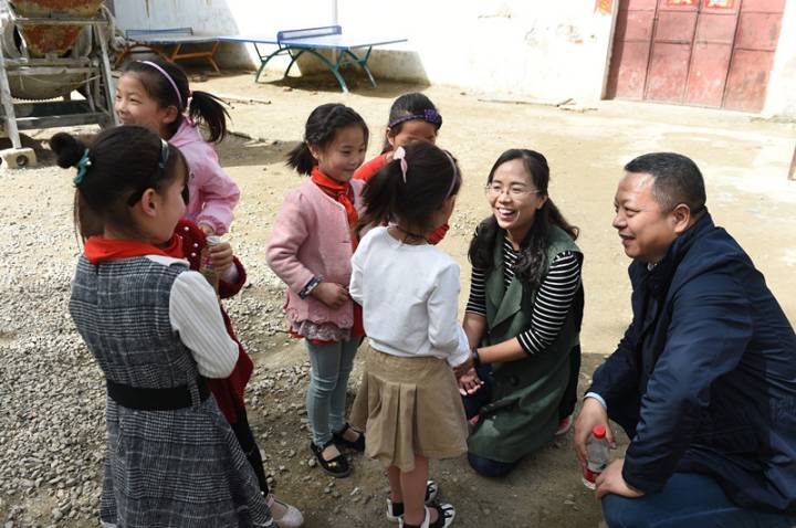 點燃心燈，照亮夢想 ——楷林心燈第四站 走進平頂山魯山縣倉頭二小和土門二小