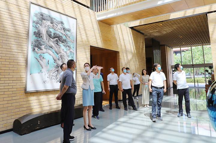 金沙集團(tuán)管理層一行走進(jìn)楷林考察交流 金沙集團(tuán)管理層一行走進(jìn)楷林考察交流